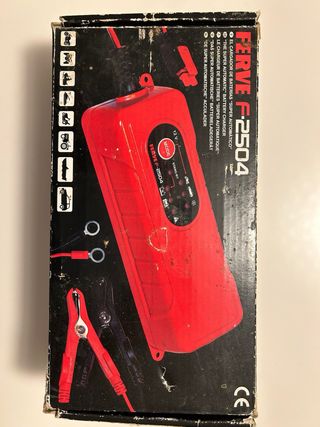 Cargador Batería Coche Moto Ferve F-2504