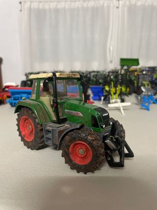Fendt 412 Siku 1/32 Tractor