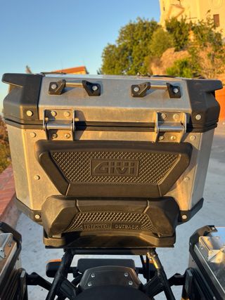 Royal Enfield Himalayan 411