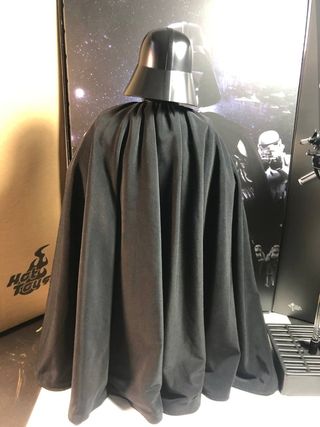 Figura Darth Vader. Hot Toys.