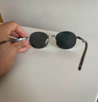 Gafas de sol Le Specs plateadas preciononegociable