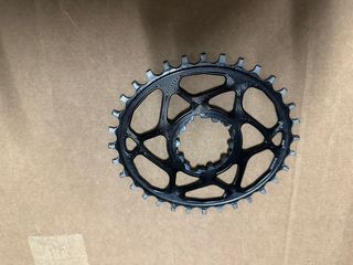 Absolute Black Prato Oval 32T Sram Direct Mount