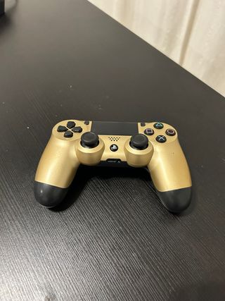 Mando PS4 dorado