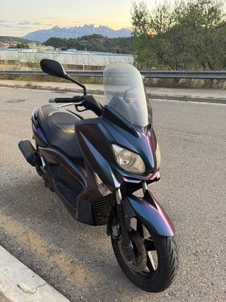 YAMAHA XMAX 125cc