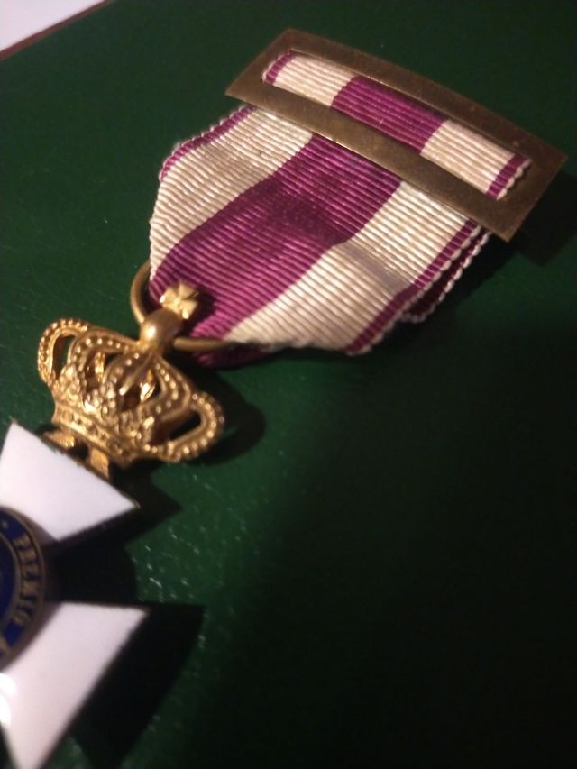 Cruz de San Hermenegildo Isabelina