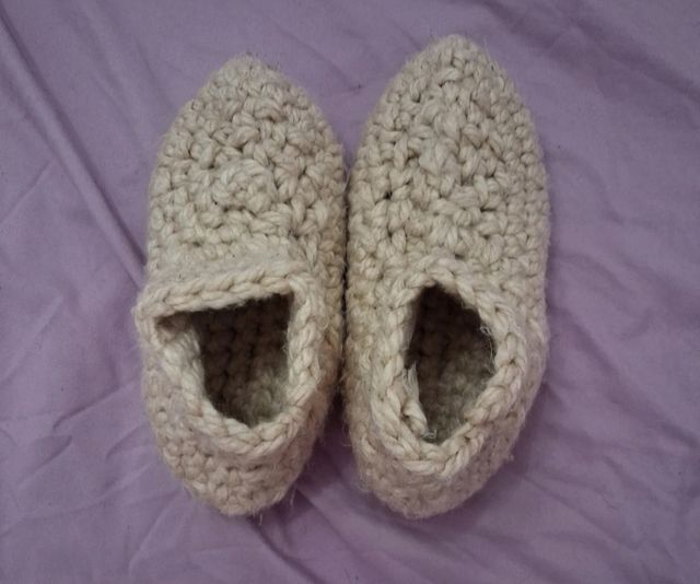 Zapatillas de casa tejidas beige