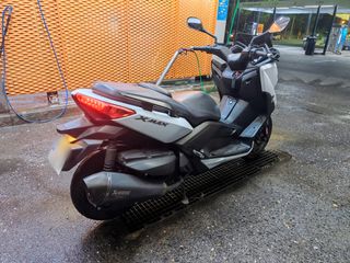 Yamaha Xmax 400