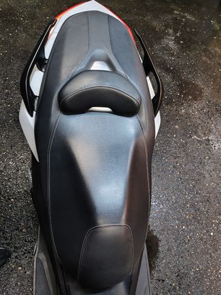 Yamaha Xmax 400