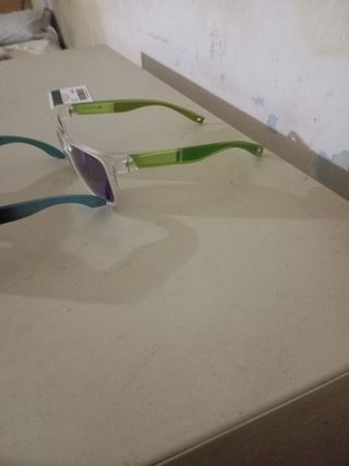 Gafas de sol negras