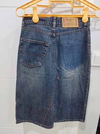 Falda vaquera Pepe Jeans con tachuelas