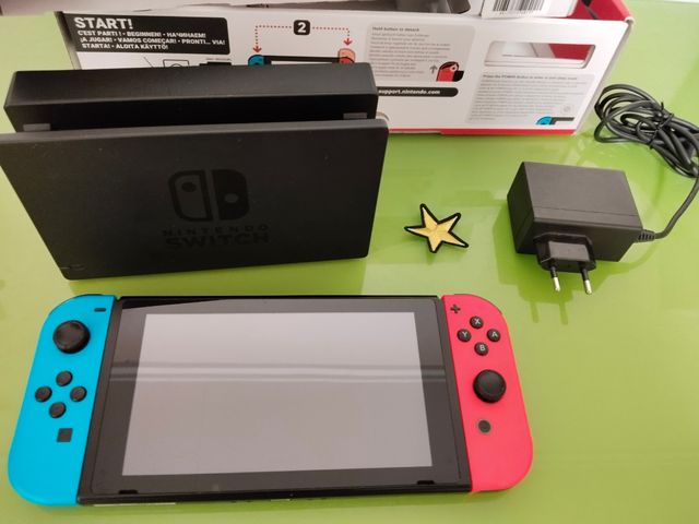 Nintendo Switch Consola Multicolor