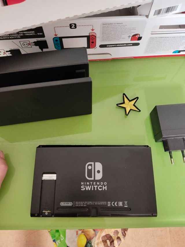 Nintendo Switch Consola Multicolor