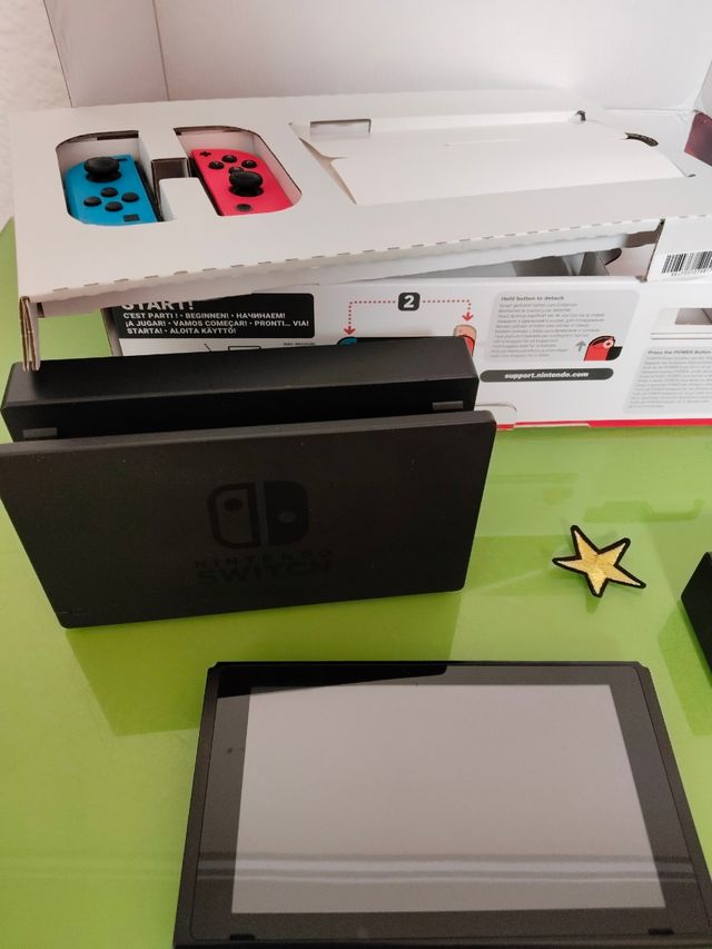 Nintendo Switch Consola Multicolor