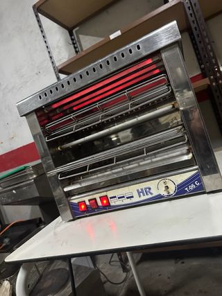 Tostador HR Industrial funciona 2 de 3