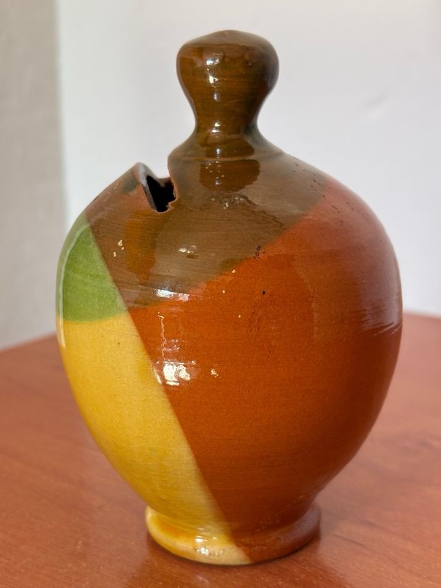 Hucha cerámica artesanal pintada a mano