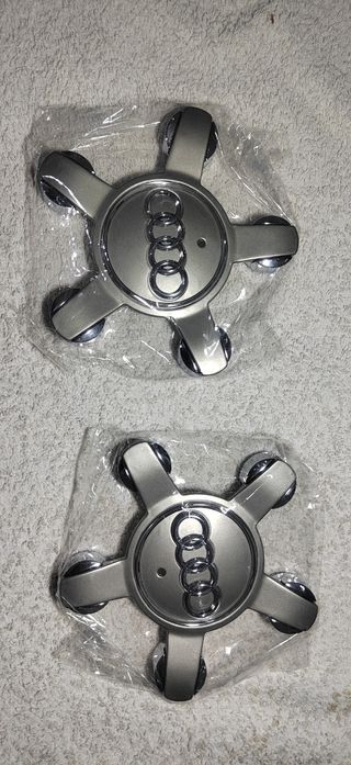 Tapabujes Audi y traseras carbono