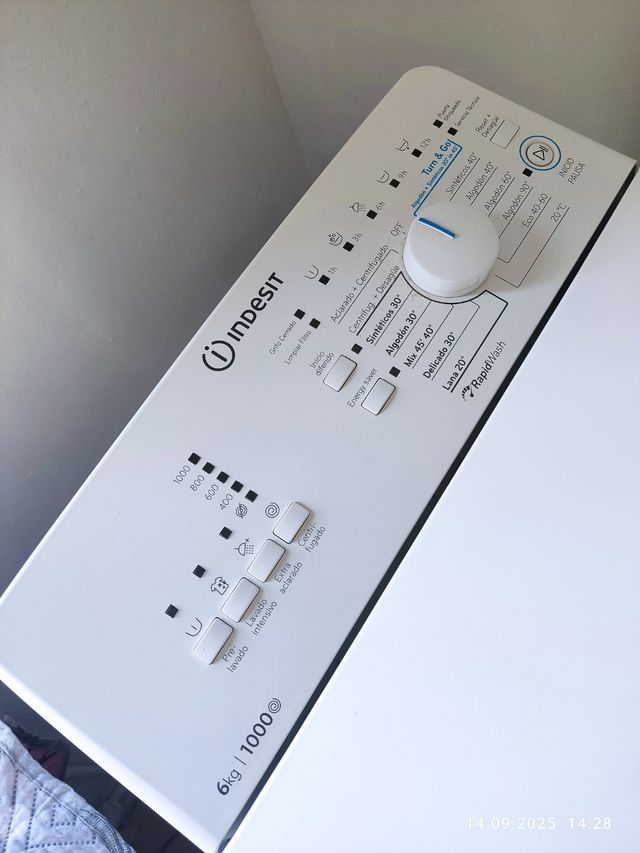 Lavadora Indesit 6kg 1000rpm