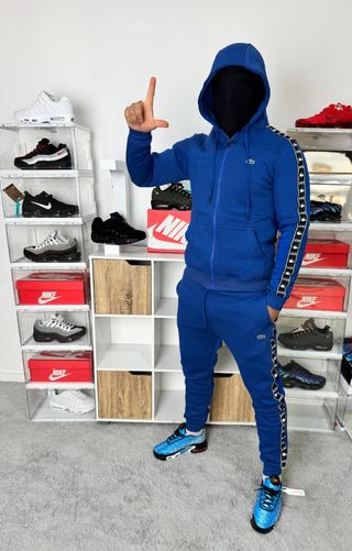 Conjunto Deportivo Lacoste Rojo