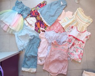 Lote Ropa Bebé Niña Vestidos talla 6 y talla 9