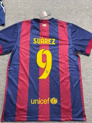 T-shirt, qualsiasi attrezzatura per adulti e bambini