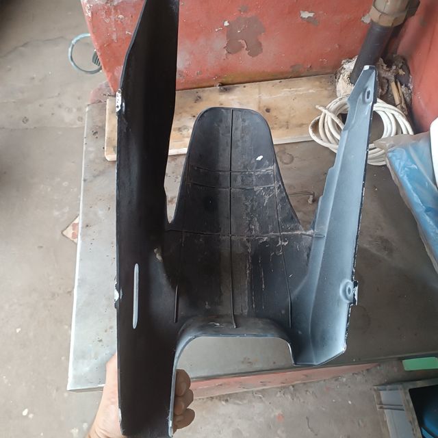 Guardabarros trasero Daelim Roawin 125