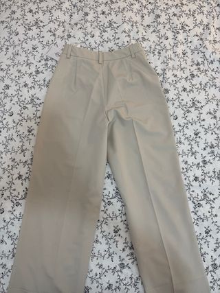 Pantalón de pinza beige