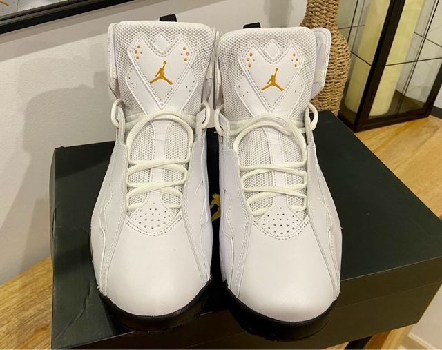 Jordan True Flight Talla 45 Blanco/Negro Amarillo