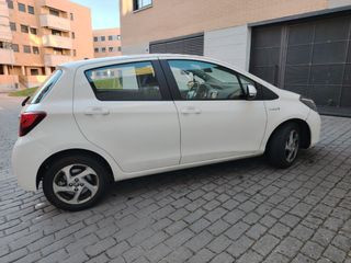 Toyota Yaris 2016