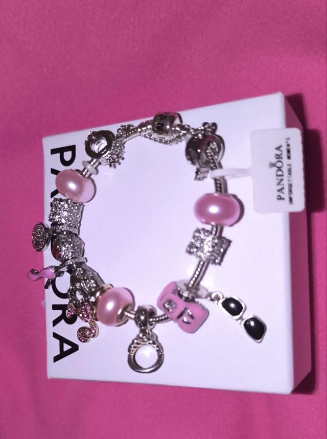 Pulsera Barbie copia Pandora
