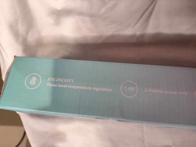 Plancha de pelo 750°F MAX Ion Negativo