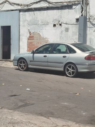 Renault Laguna 2000
