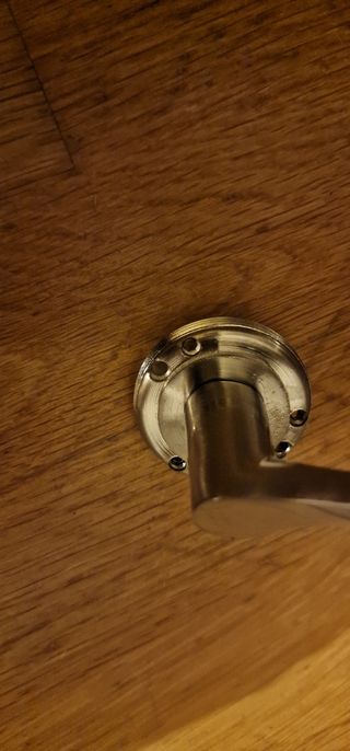 Manillas de puerta de metal