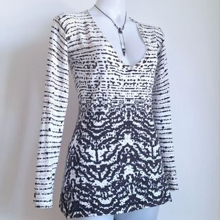 Jersey Escotado con Elastan