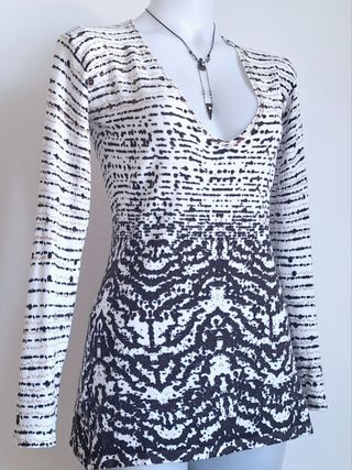 Jersey Escotado con Elastan