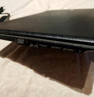 Portátil Acer  E5-573-327x