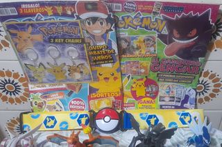 Lote Pokémon Figuras, Cromos y Pokébolas