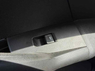 MANDO ELEVALUNAS TRASERO DERECHO VOLKSWAGEN