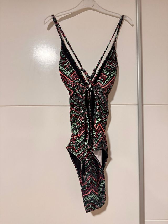 Bañador mujer estampado tribal