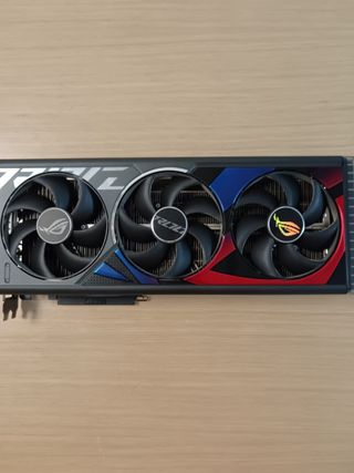 RTX 4080 SUPER ASUS ROG STRIX