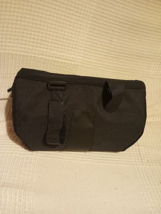 Bolsa de manillar para cicloturismo.