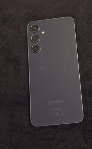 Samsung SM-A55