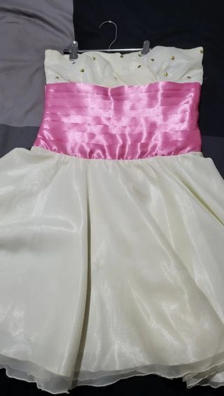 Vestido de fiesta elegante blanco y rosa