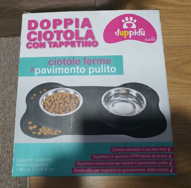 Comedero doble para mascotas