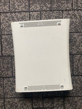 Xbox 360 bianca non testata