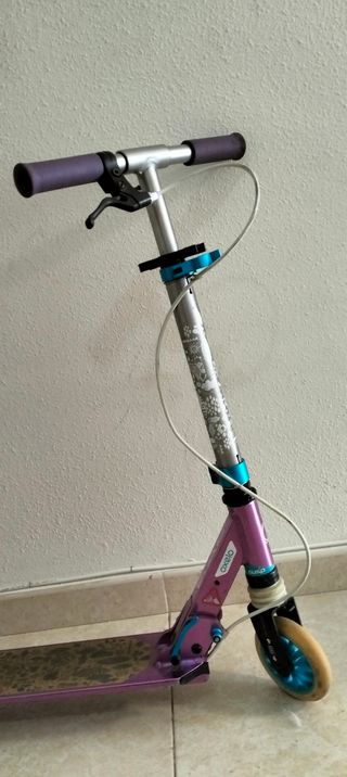 Patinete Oxelo Morado  Plegable y con freno