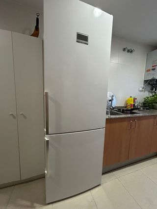 Nevera Bosch No Frost 70cm. Combi
