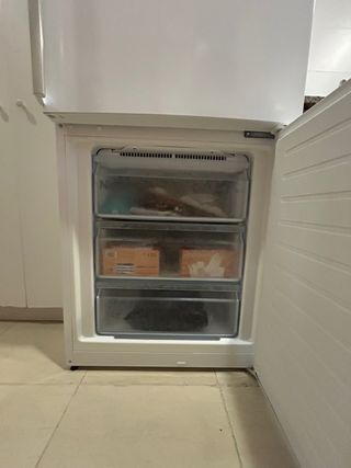 Nevera Bosch No Frost 70cm. Combi