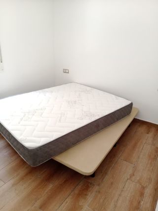 Canapés, colchones,base, somier, cabezal,mesitas