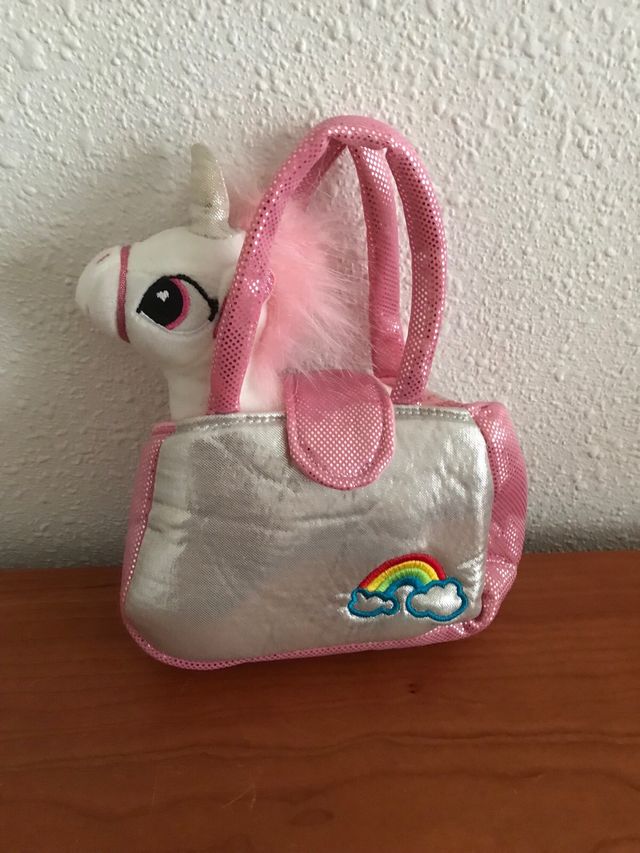 Juguetes de unicornio y bolso