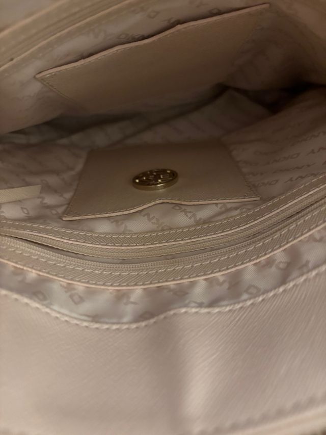 Bolso DKNY Beige